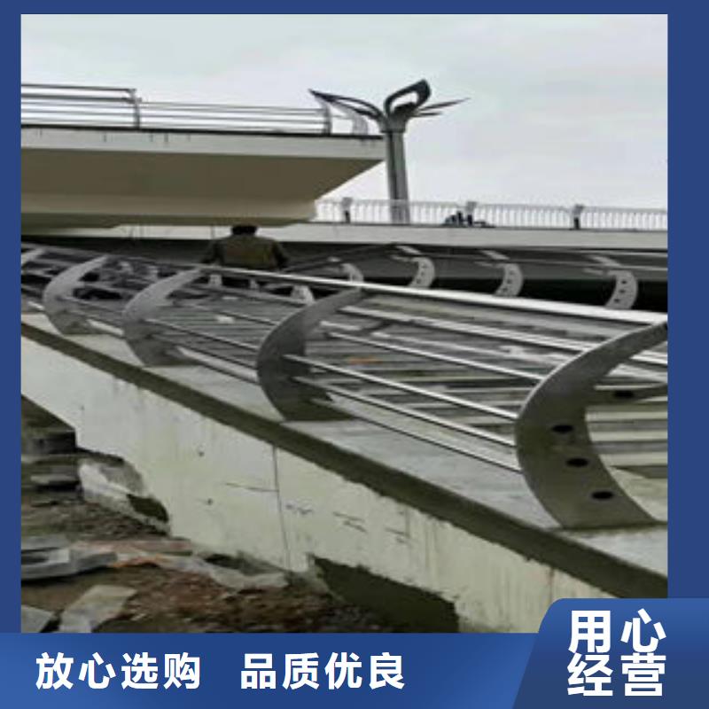 道路护栏道路隔离栏杆精致工艺