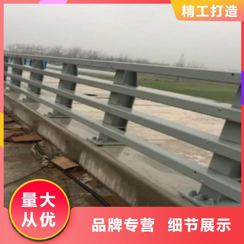 灯光护栏,公路护栏从厂家买售后有保障