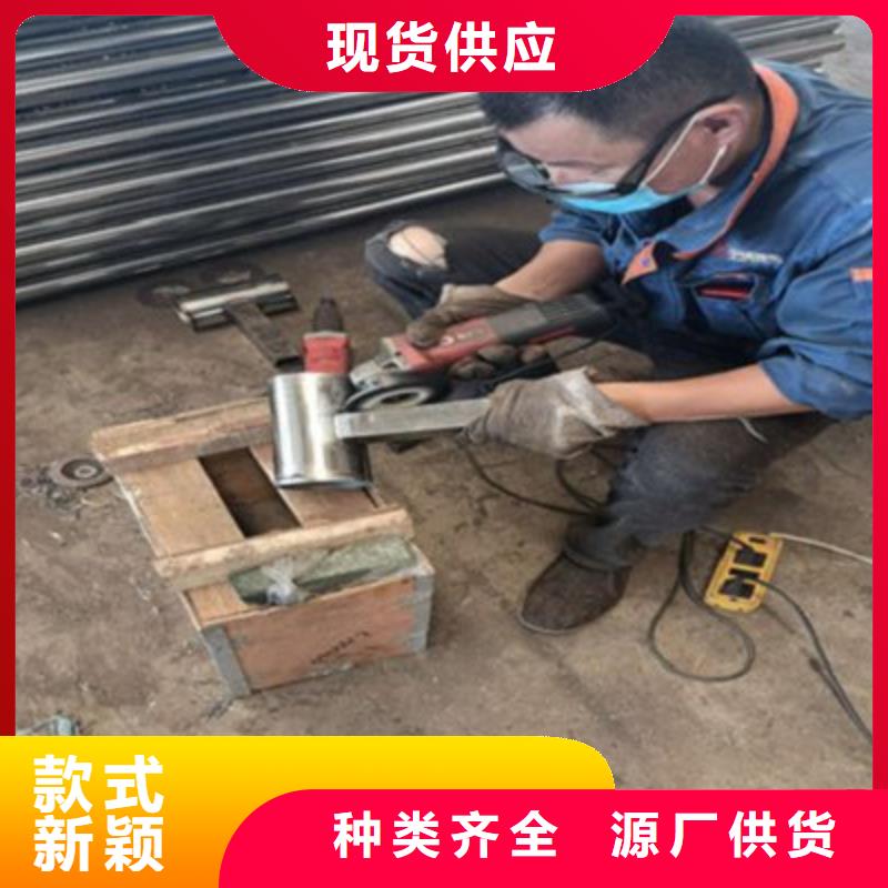 【桥梁灯光防撞护栏-不锈钢复合管护栏源头厂商】