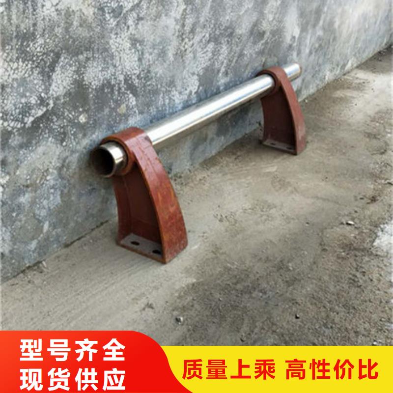 不锈钢复合管护栏_公路隔离护栏生产安装