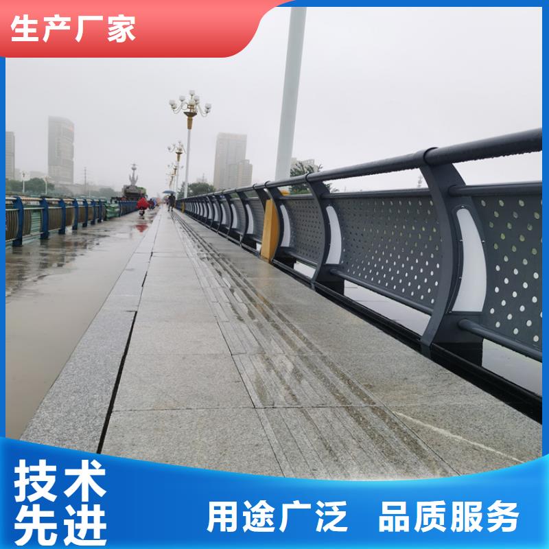 椭圆管喷塑防撞护栏厂家量身定制