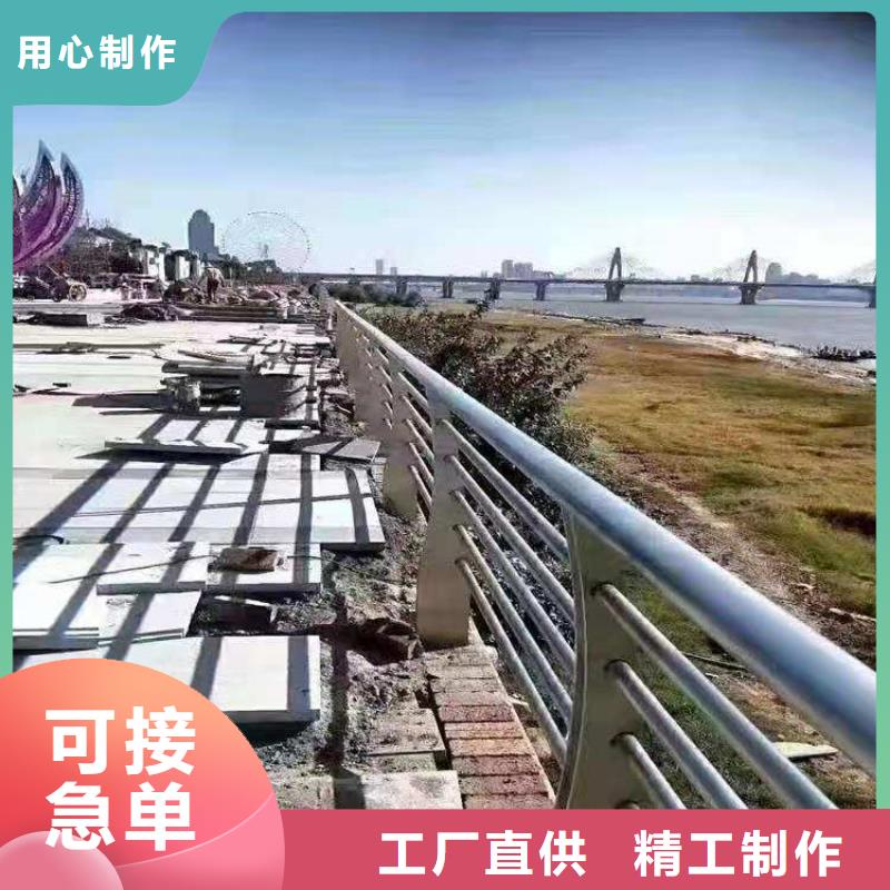 灯光护栏_道路隔离护栏大厂家实力看得见