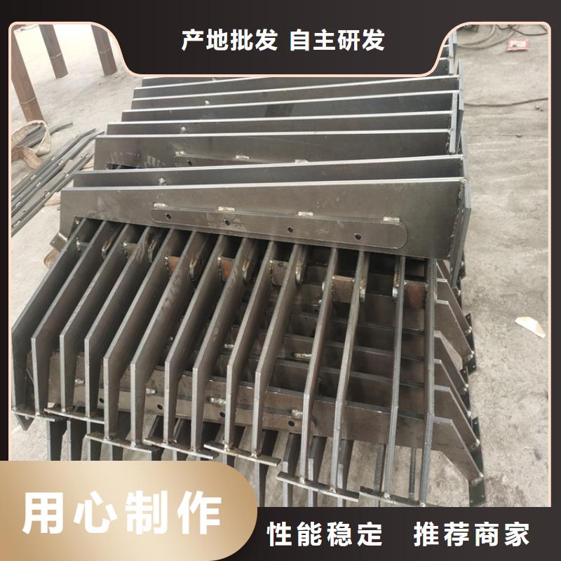 铝合金照明防撞护栏造型别致