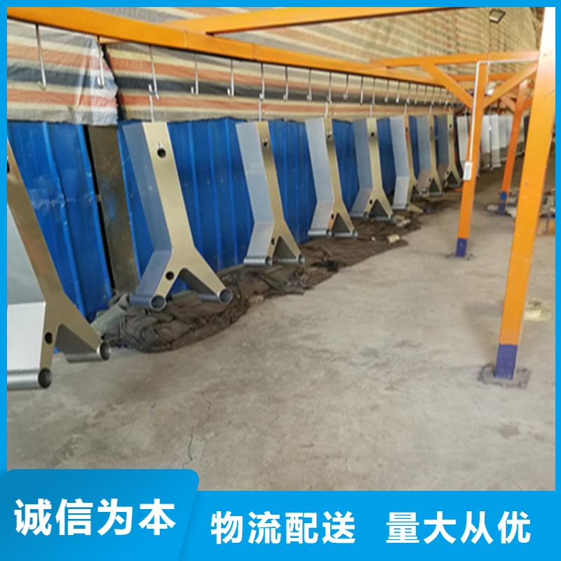 【热镀锌桥梁护栏复合管防撞栏杆工厂采购】