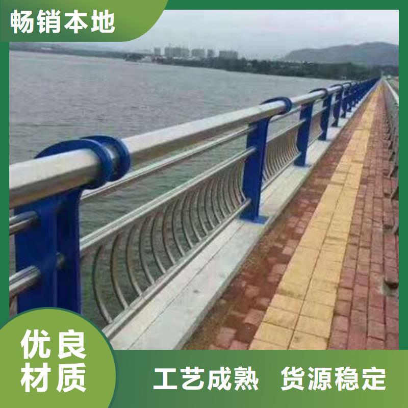 护栏镀锌波形护栏好产品有口碑