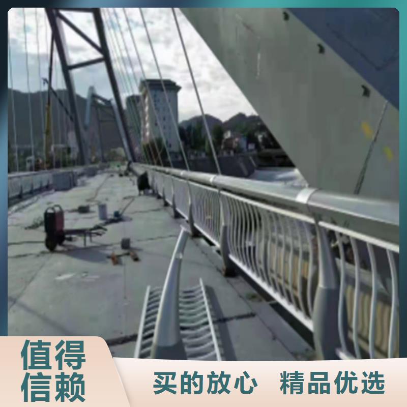 不锈钢复合管护栏_防撞护栏立柱厂家用心制造