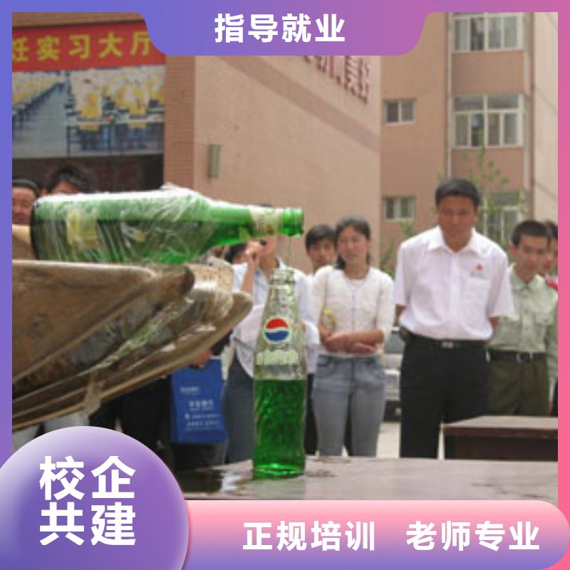 【挖掘机培训烹饪学校实操培训】