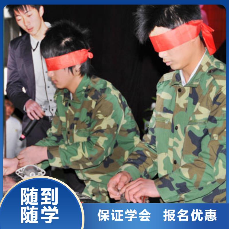 虎振汽修挖掘机培训实操培训