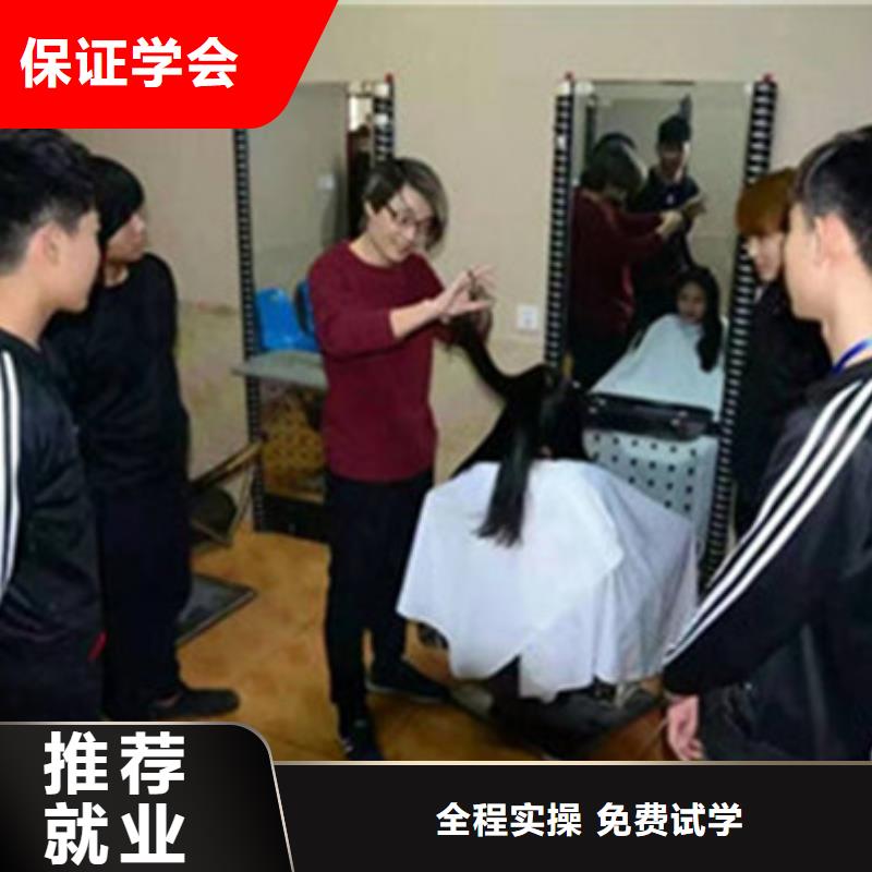 学装载机铲车叉车学费多少钱虎振美容美发培训【焊工焊接培训学校哪家好】学真本领