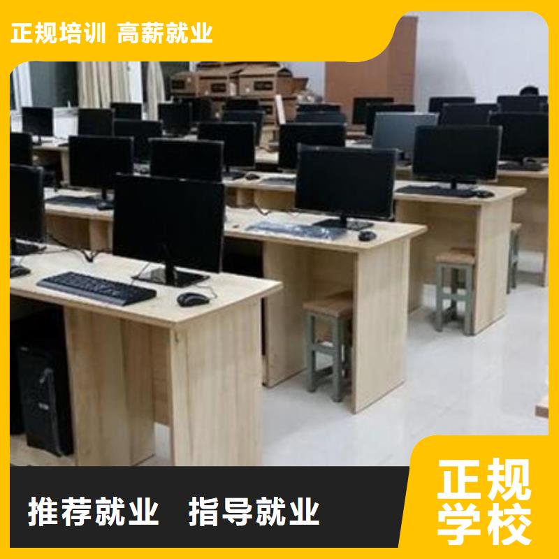 学装载机铲车叉车学费多少钱虎振【 计算机培训 汽车维修培训技能+学历】