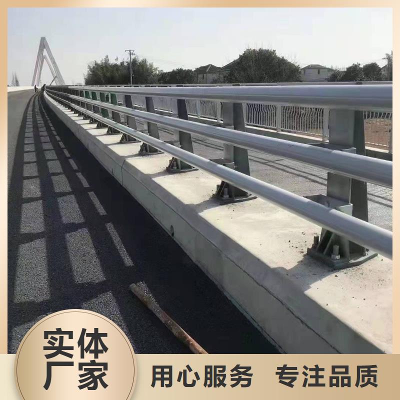 桥梁护栏中央分隔栏工程施工案例