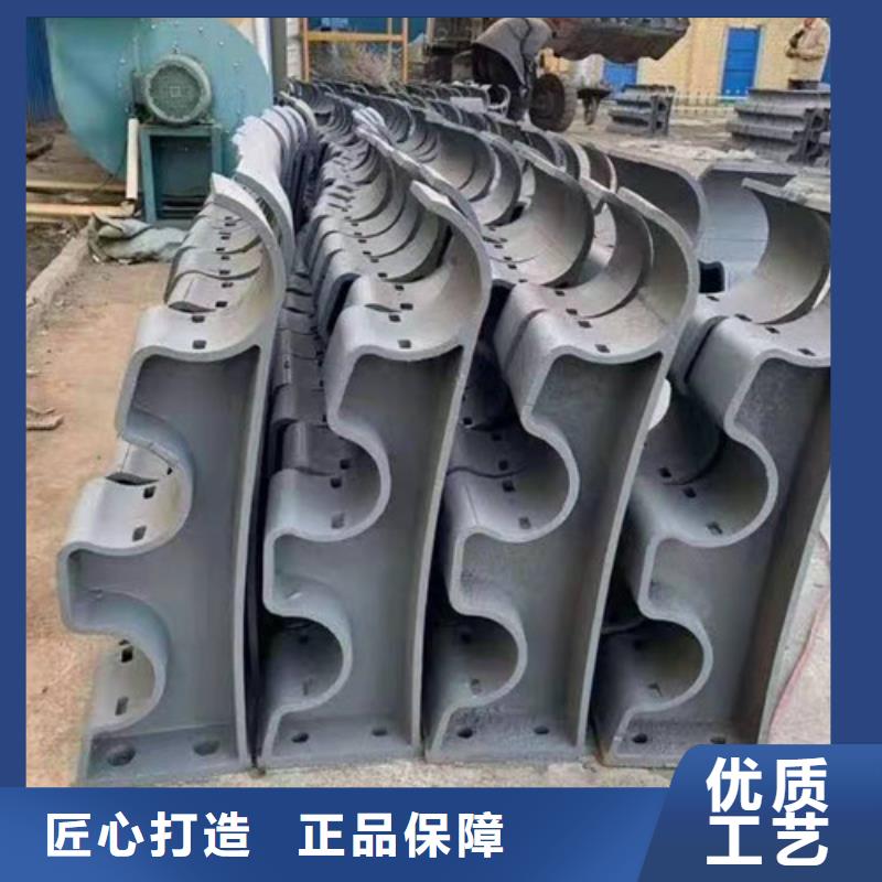 防撞护栏_不锈钢复合管护栏厂家直销值得选择