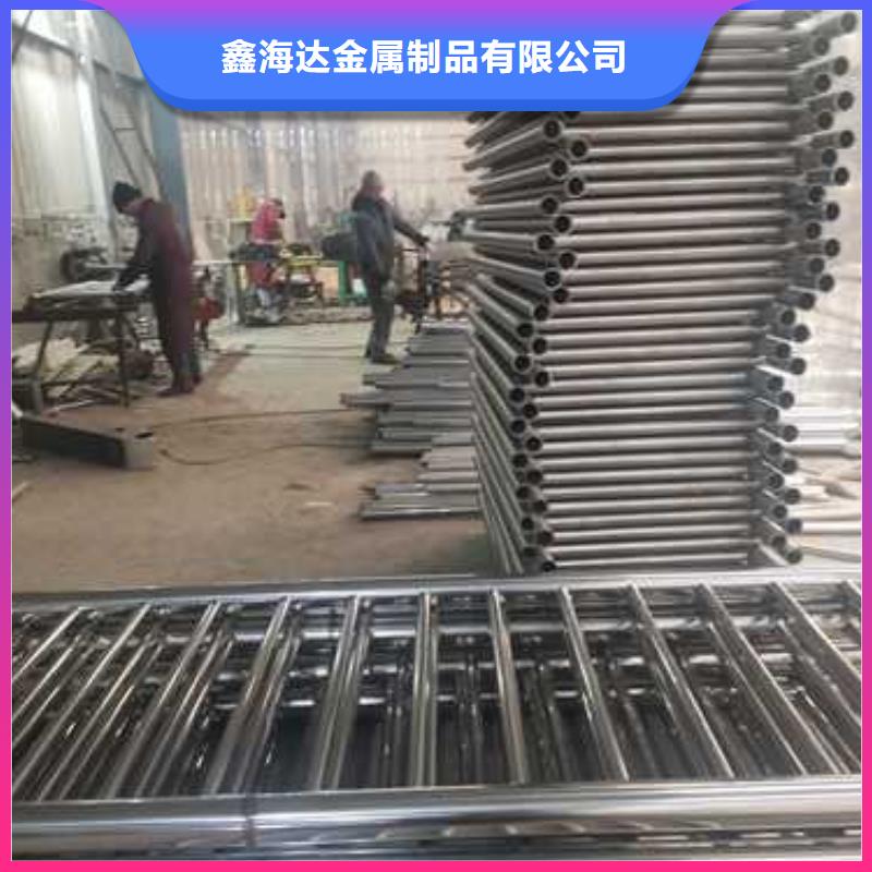 不锈钢复合管防撞护栏,立柱厂家批发价