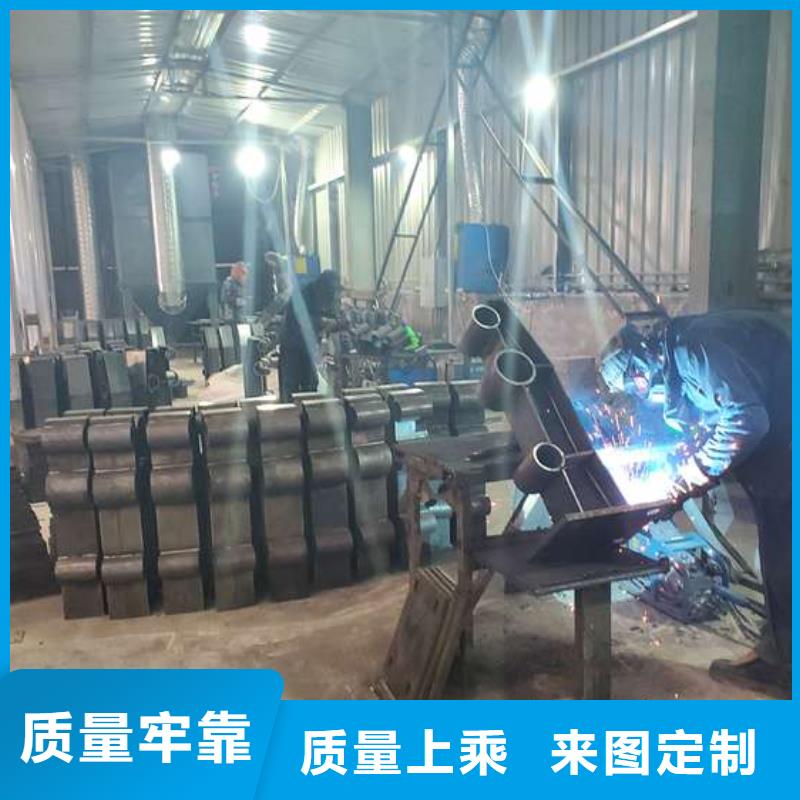 防撞护栏热镀锌立柱经验丰富质量放心