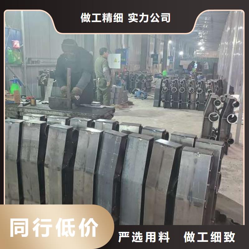 防撞护栏_镀锌喷塑防撞栏海量库存