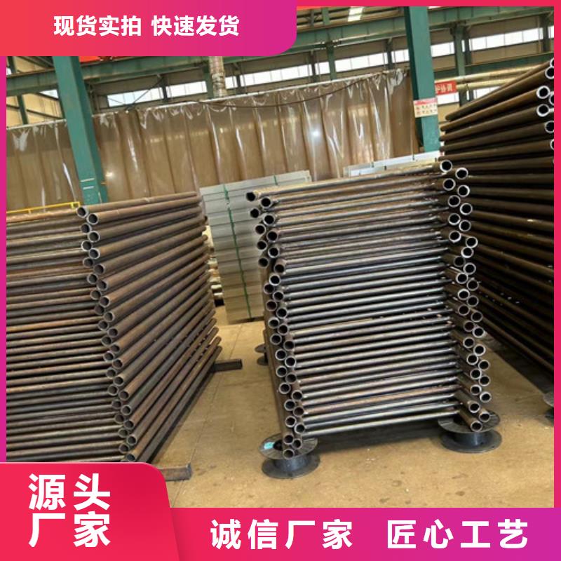 道路护栏-热镀锌立柱做工细致