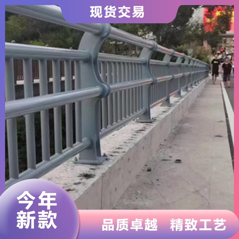 钢背木护栏现货质量好