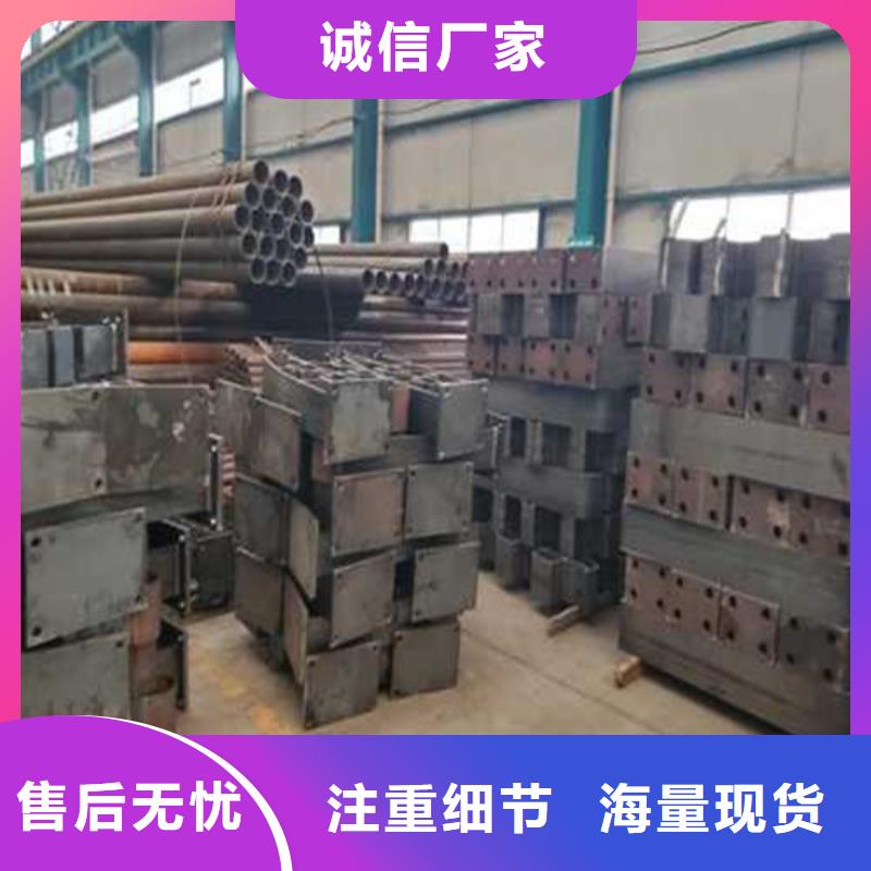  道路护栏严格把关质量放心