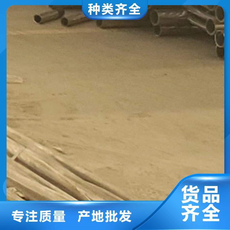优质的不锈钢防撞护栏-实体厂家可定制