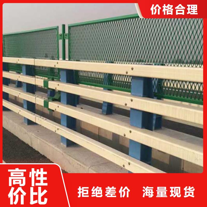道路护栏【灯光护栏】货源直销鑫腾中央分隔栏