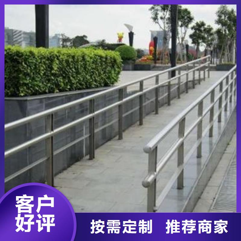 不锈钢复合管护栏护栏立柱做工细致