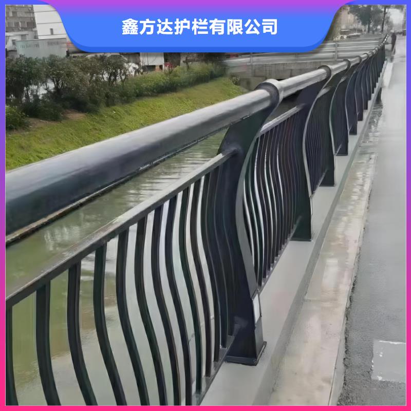 仿木纹河道护栏栏杆不锈钢河道栏杆多少钱一米