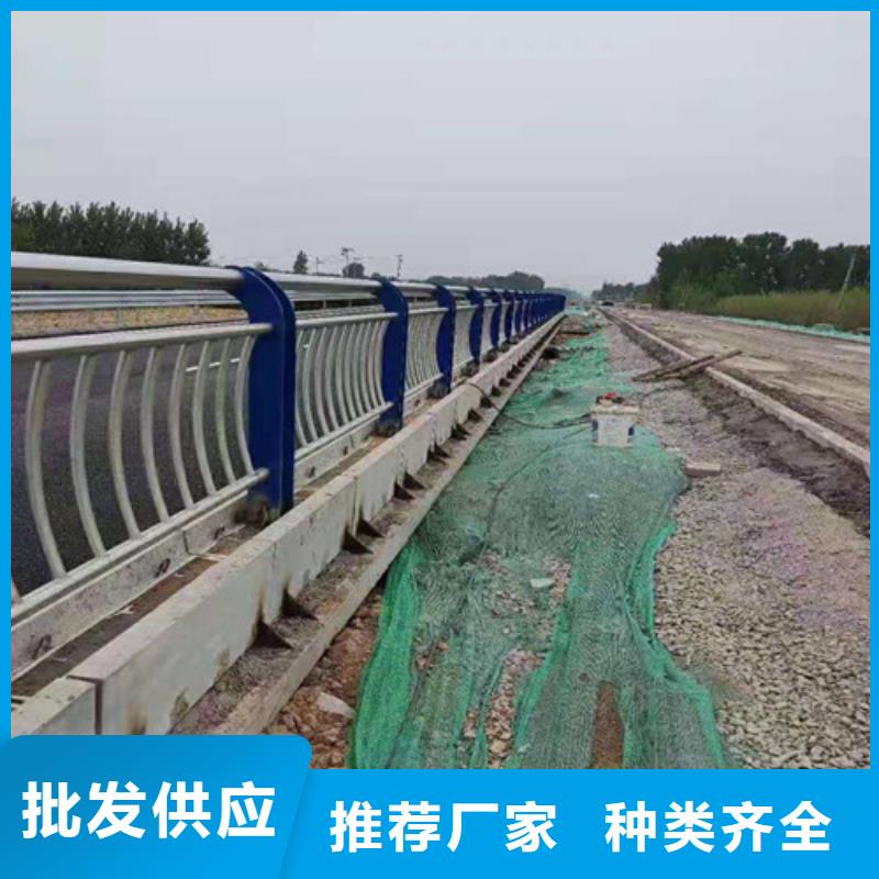 【道路护栏防撞护栏立柱材质实在】