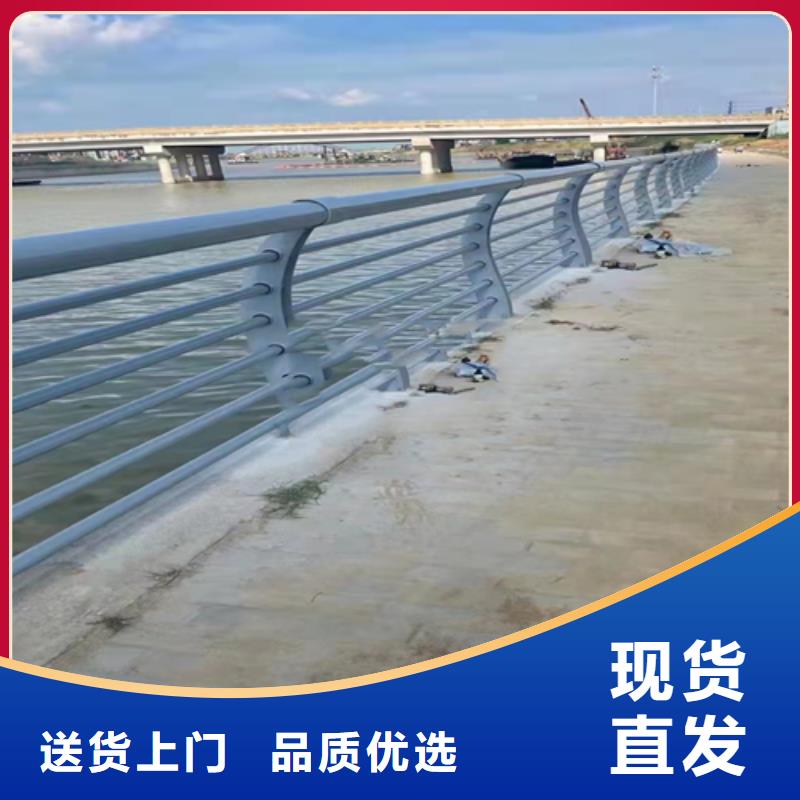 防撞护栏镀锌波形护栏我们更专业