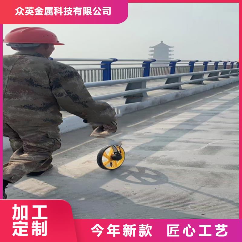 不锈钢复合管,道路护栏实拍展现