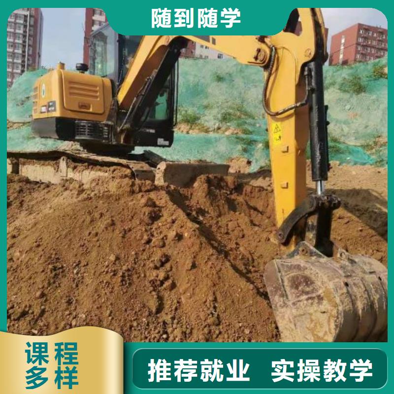 钩机培训学校-理发培训师资力量强