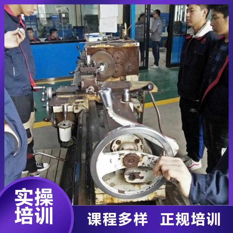 学装载机铲车叉车学费多少钱视频-句容|润州|盐城|苏州|常州|宿迁|南通|连云港学装载机铲车叉车学费多少钱报名优惠-虎振技校(镇江市分公司)