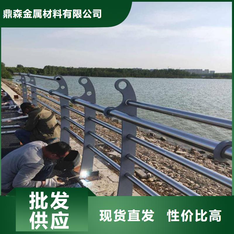 桥梁防撞护栏,人车分流栏多种场景适用