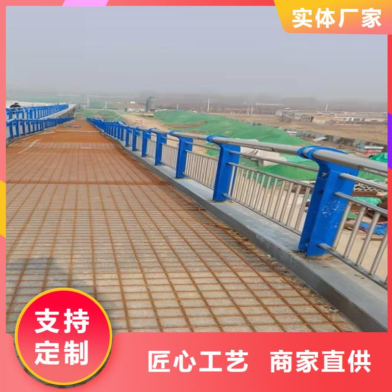 桥梁护栏,防撞护栏质量层层把关