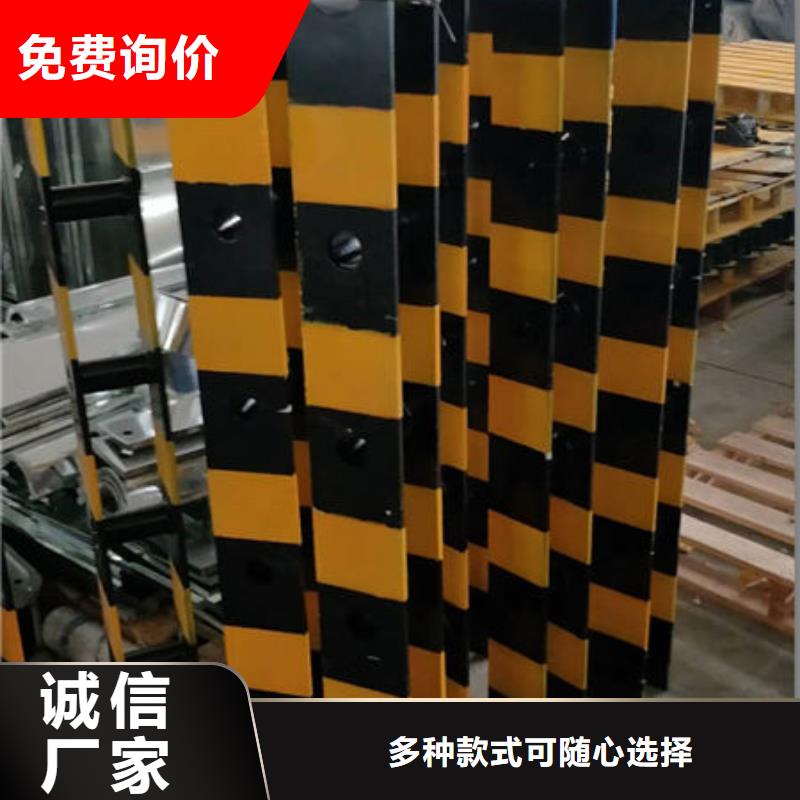 护栏【热镀锌立柱】库存丰富