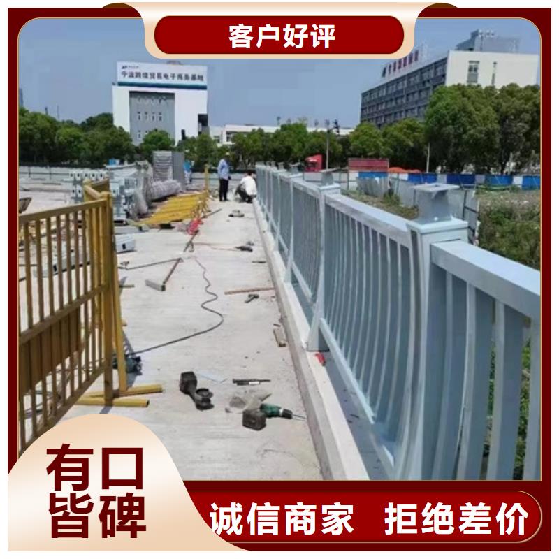 护栏,国道抗冲击围栏厂家经验丰富