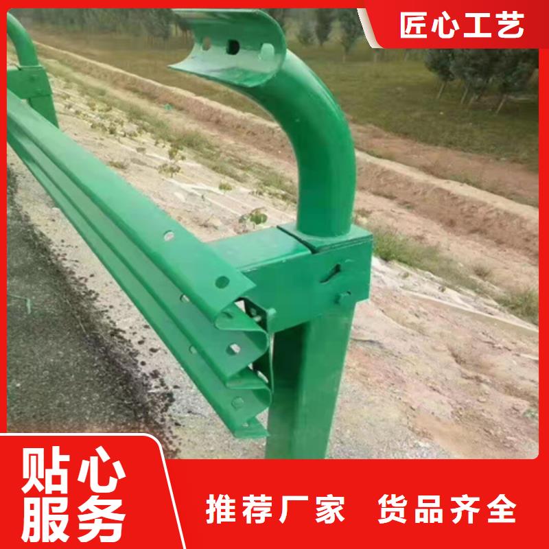 波形护栏-桥梁护栏厂家拥有先进的设备