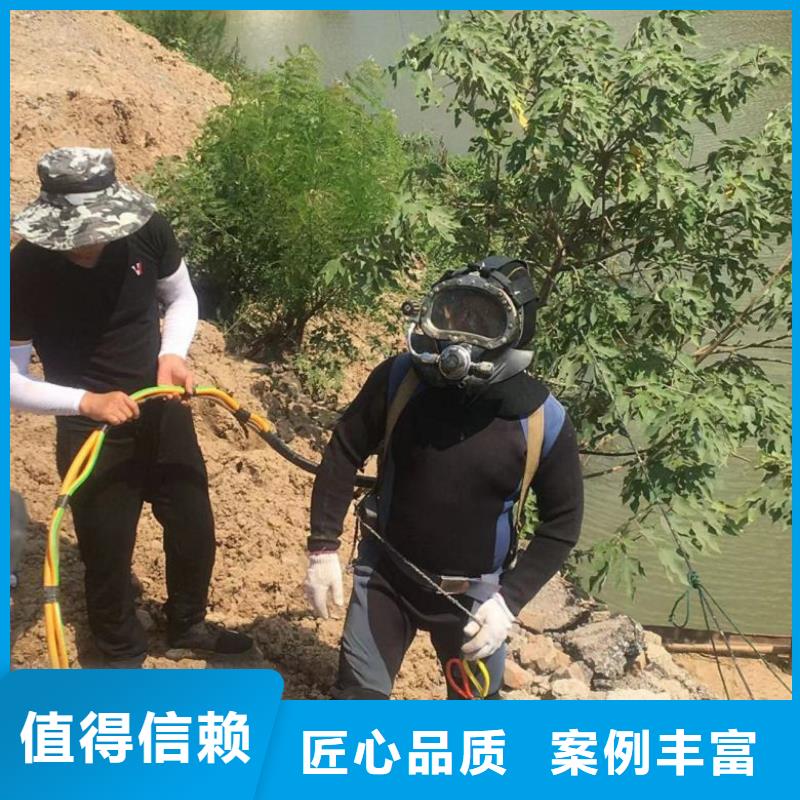 水上浮吊船技术可靠