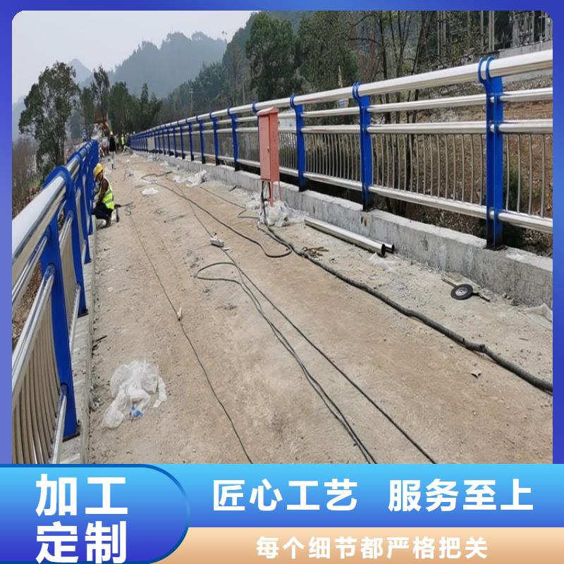 不锈钢桥梁栏杆,钢板立柱产地直销