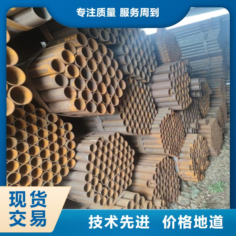 焊管无缝钢管实拍展现