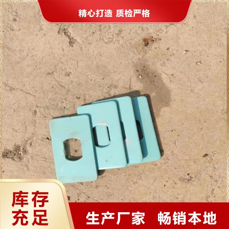 【波形护栏多少钱一米】 波形梁钢护栏保障产品质量购买的是放心
