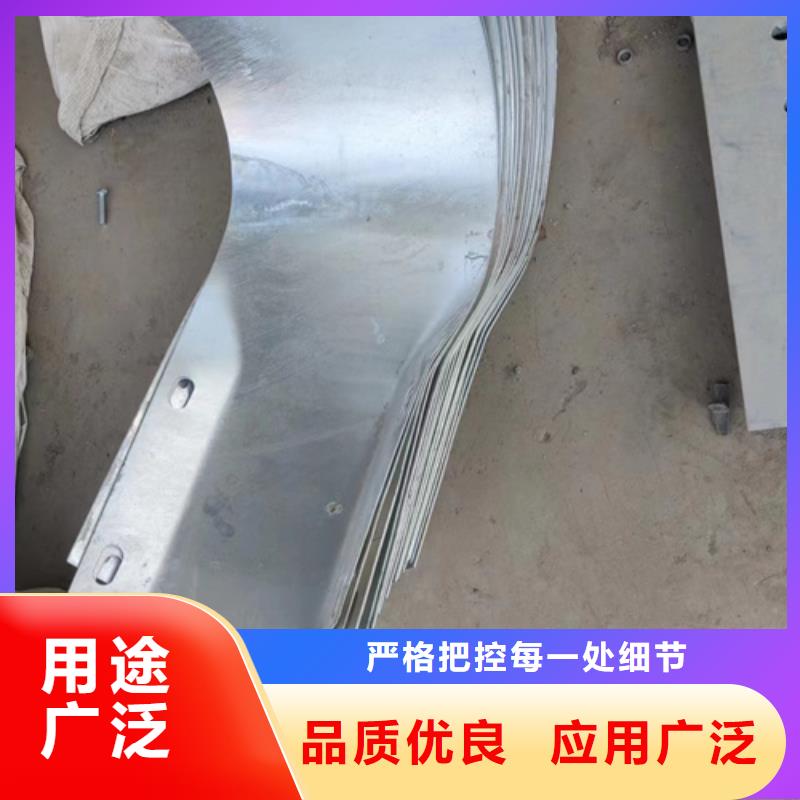 永立生命防护栏【 波形护栏生产厂家热镀锌护栏板为品质而生产】