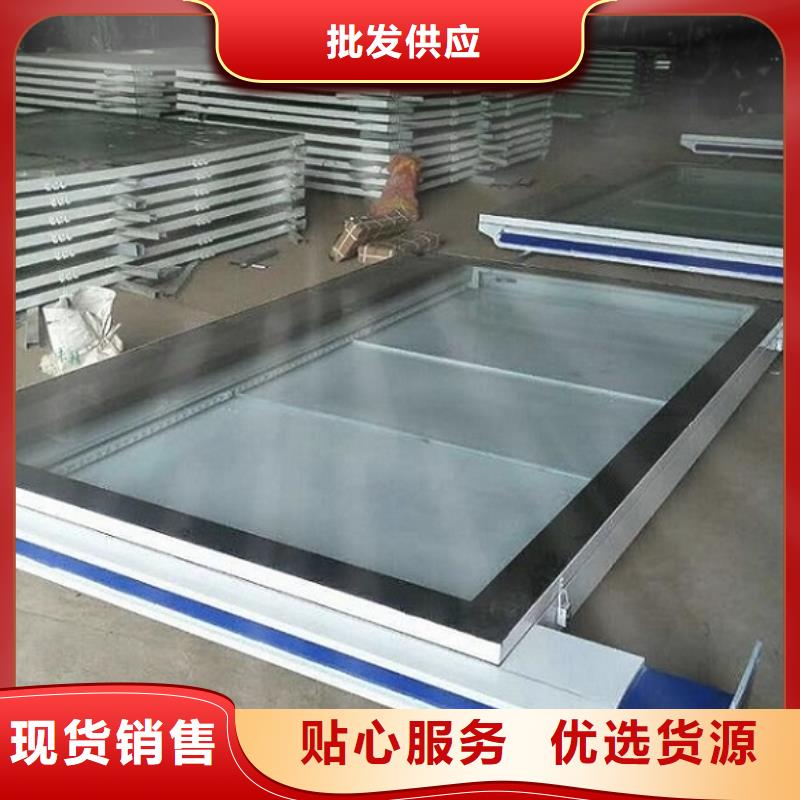 LED滚动灯箱太阳能指路牌灯箱生产厂家生产经验丰富