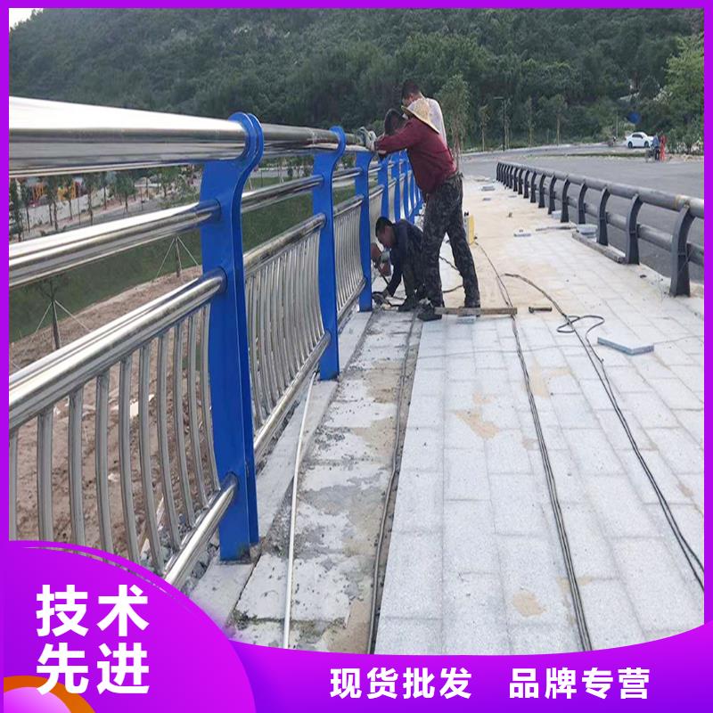 201不锈钢碳素钢复合管护栏实力雄厚颜色可选红不锈钢河道护栏